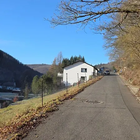 Feriehus Erkensruhr Eifel Glueck - Walking & Relaxing View *